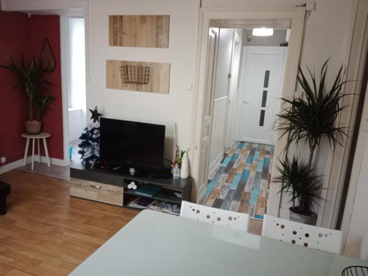 Pounette, Appartement T3 Centre / Thermes Luxeuil Kültér fotó